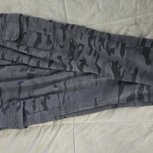 Alphalete Gray Sweatpants Versatile Joggers